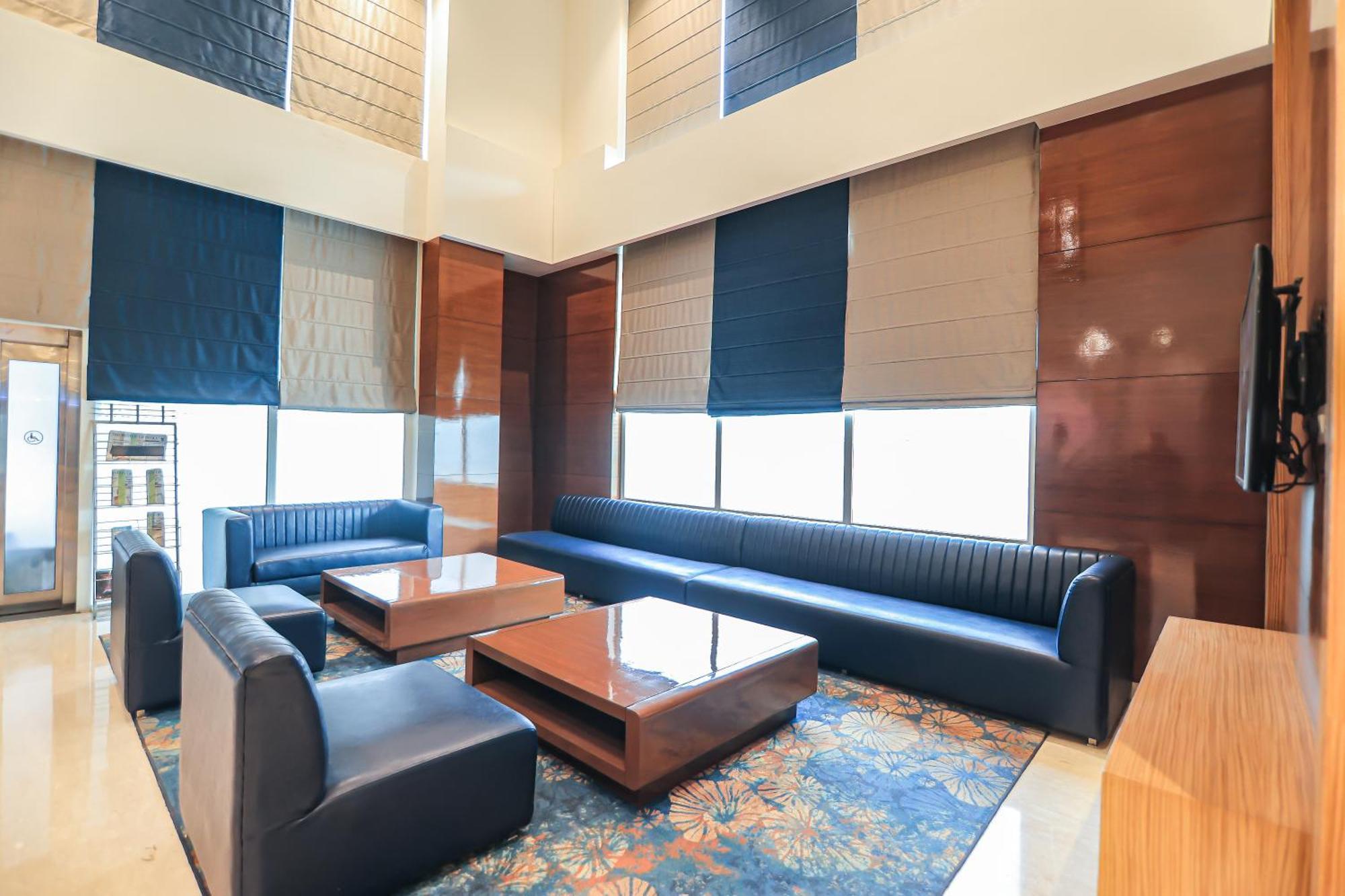 Four Points By Sheraton Vadodara Exteriör bild